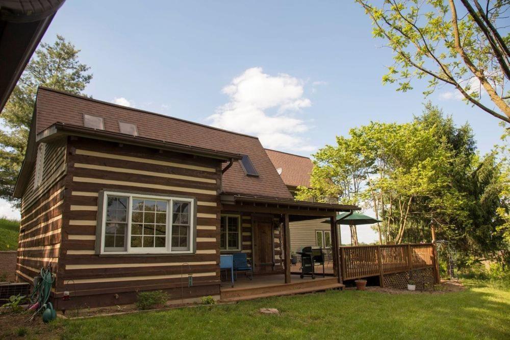River Bluff Farm Bed And Breakfast Quicksburg Exterior photo